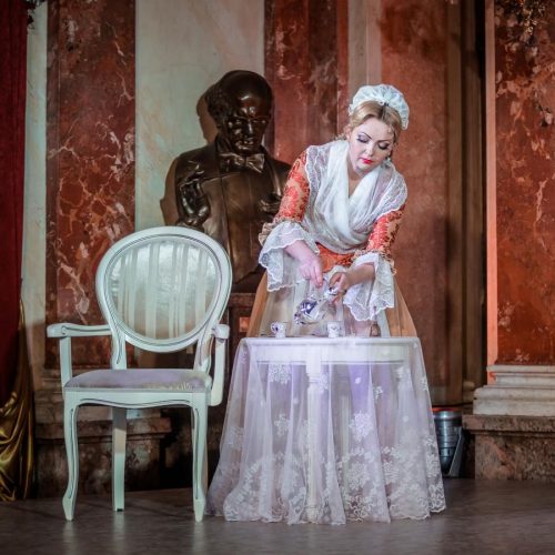 служниця пані (5) Mass Image Compressor Compressed this image. https://sourceforge.net/projects/icompress/